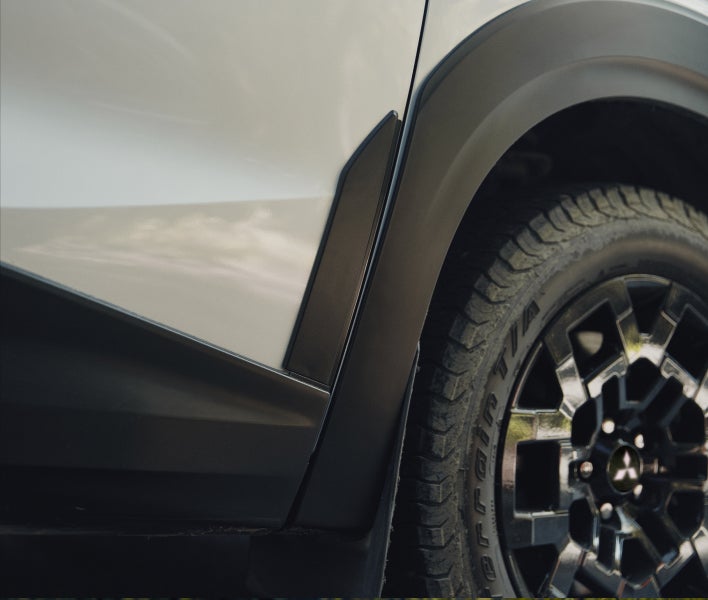 Fender protector for the 2025 Mitsubishi Outlander Trail Edition SUV